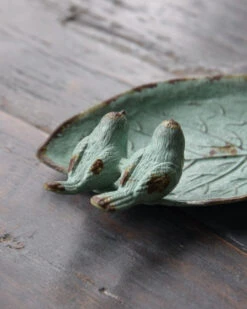 Blad Met 3 Vogeltjes Als Schaaltje In Antiek Turkoois 14 Blad Met 3 Vogeltjes Als Schaaltje In Antiek Turkoois -Bekend Decoratie Winkel blad met 3 vogeltjes als schaaltje in antiek turkoois 4