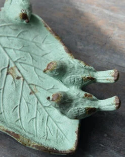 Blad Met 3 Vogeltjes Als Schaaltje In Antiek Turkoois 16 Blad Met 3 Vogeltjes Als Schaaltje In Antiek Turkoois -Bekend Decoratie Winkel blad met 3 vogeltjes als schaaltje in antiek turkoois 6