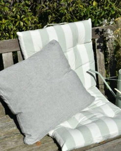 Box Kussenhoes Met Fijne Groene Strepen, IB Laursen -Bekend Decoratie Winkel box kussenhoes met fijne groene strepen ib laursen 5