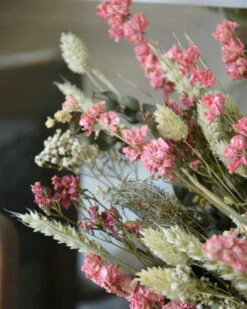 Droogbloem Toef In Pastel Roze, Een Vleugje Wit En Groen 12 Droogbloem Toef In Pastel Roze, Een Vleugje Wit En Groen -Bekend Decoratie Winkel droogbloem toef in pastel roze een vleugje wit en groen 3