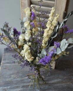 Droogbloemen Boeket Met O.a. Bougainvillea En Eucalyptus In Het Lila, Crème Grijs -Bekend Decoratie Winkel droogbloemen boeket met oa bougainvillea en eucalyptus in het lila creme grijs 4
