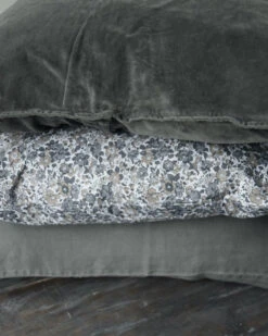 Gebloemde Kussenhoes Met Grijze En Taupe Bloemen, IB Laursen 16 Gebloemde Kussenhoes Met Grijze En Taupe Bloemen, IB Laursen -Bekend Decoratie Winkel gebloemde kussenhoes wit met grijze en taupe bloemen ib laursen 6