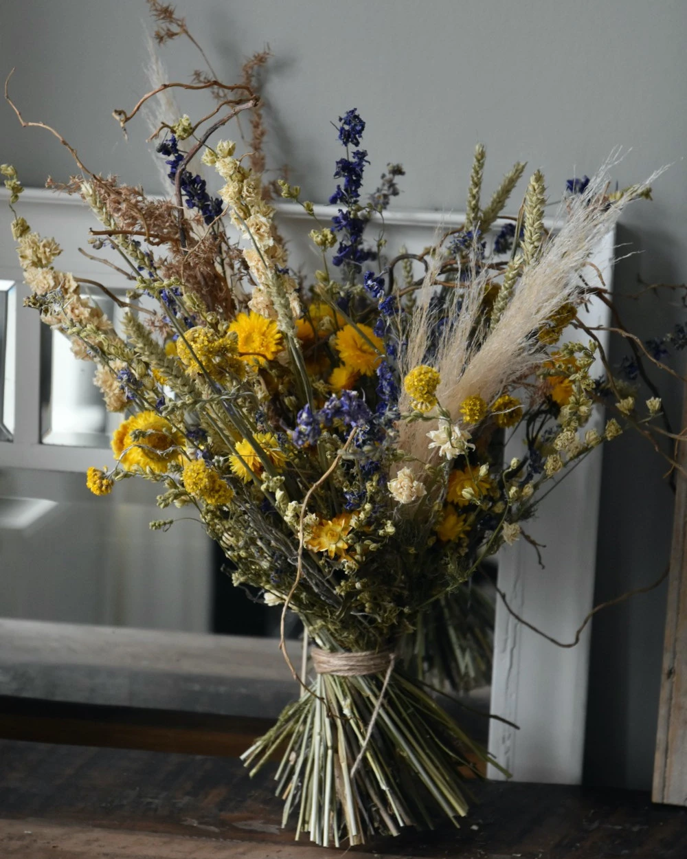 Gelaagd Droogbloemen Boeket Naturel Geel Blauw Groen 4 Gelaagd Droogbloemen Boeket Naturel Geel Blauw Groen - Afbeelding 2
