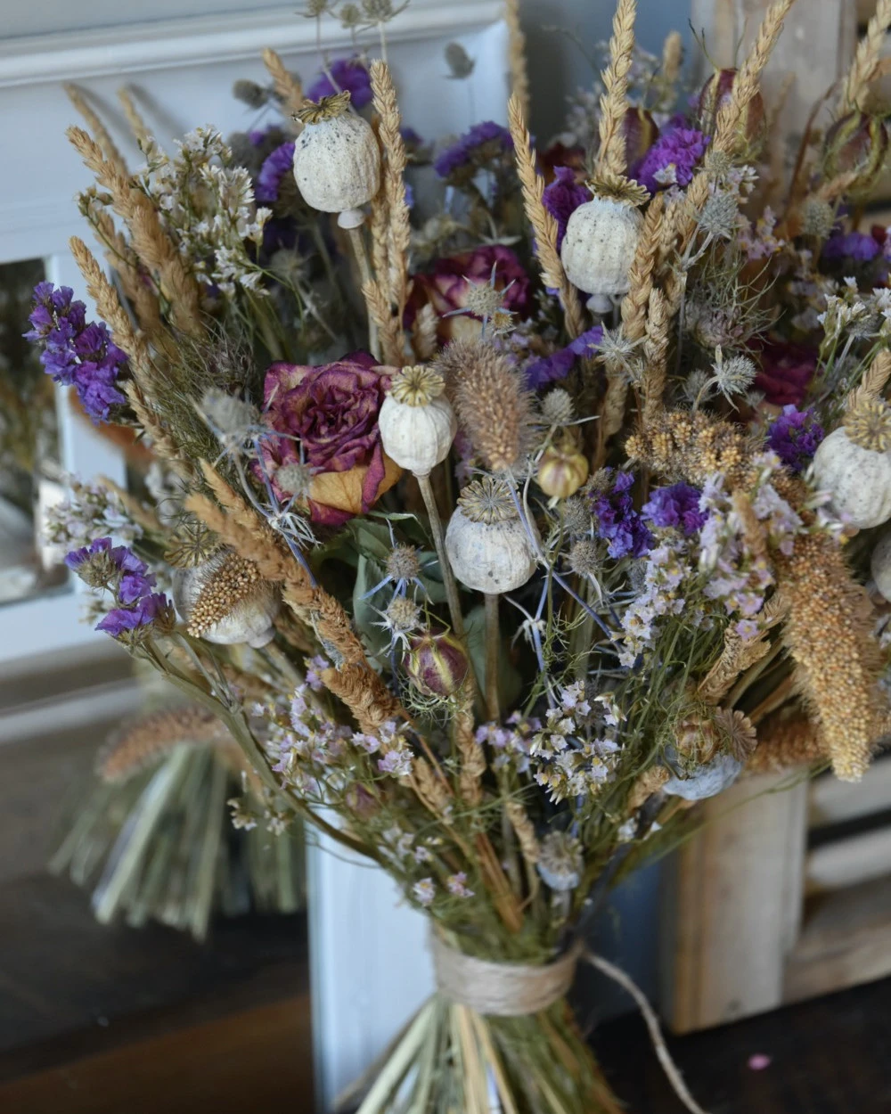 Gemengd Droogbloem Boeket In Naturel Lila Violet 5 Gemengd Droogbloem Boeket In Naturel Lila Violet - Afbeelding 3