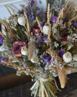 Gemengd Droogbloem Boeket In Naturel Lila Violet