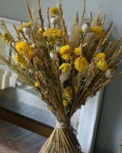 Gemengd Droogbloemen Boeket Gelaagd In Naturel Geel 12 Gemengd Droogbloemen Boeket Gelaagd In Naturel Geel -Bekend Decoratie Winkel gemengd droogbloemen boeket gelaagd in naturel geel 3