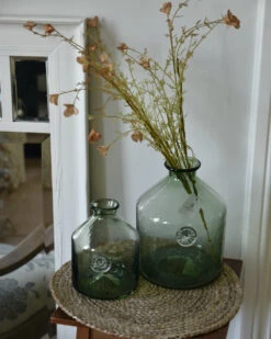 Glazen Apothekers Fles In Het Groen Met Embleem Groot, IB Laursen -Bekend Decoratie Winkel glazen apothekers fles in het groen met embleem groot ib laursen 10