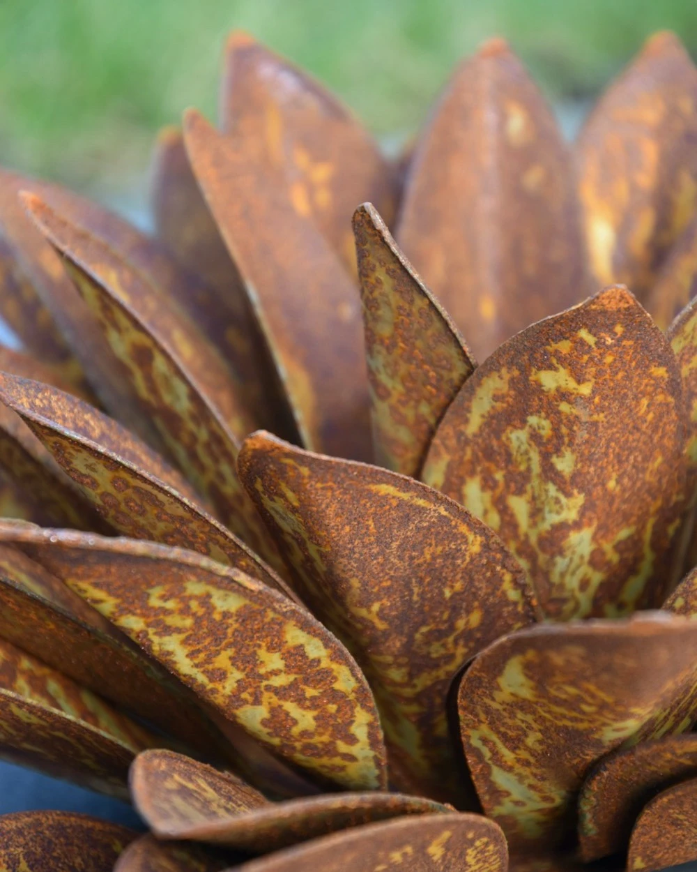 Grote Roest Bloem Met Waxinelicht Houder 4 Grote Roest Bloem Met Waxinelicht Houder - Afbeelding 2