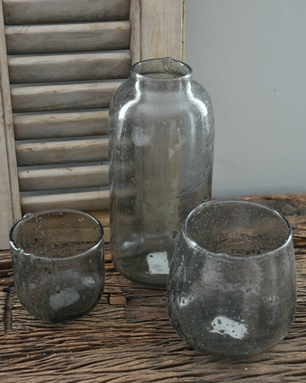 Iets Bolle Glazen Vaas Met Bubbels, Zilvermetaal En Grijze Gloed 8 Iets Bolle Glazen Vaas Met Bubbels, Zilvermetaal En Grijze Gloed - Afbeelding 6