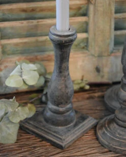 Kandelaar Met Vierkante Voet Van Be-Uniq -Bekend Decoratie Winkel kandelaar met vierkante voet van be uniq 3