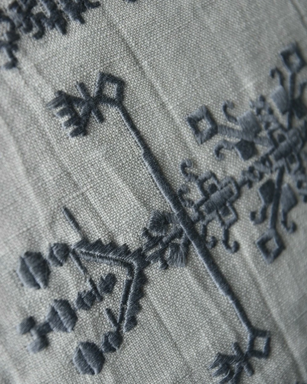 Kussen Hoes Linnenlook Met Grijs Borduursel, IB Laursen 9 Kussen Hoes Linnenlook Met Grijs Borduursel, IB Laursen - Afbeelding 7