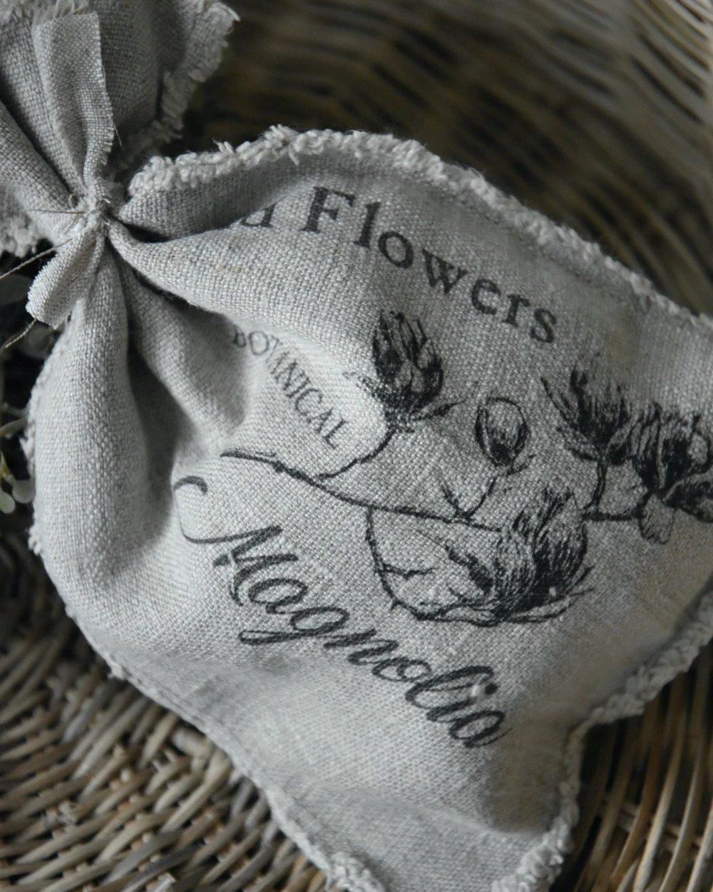 Linnen Geurzakje Met Magnolia Takken, Shabby 5 Linnen Geurzakje Met Magnolia Takken, Shabby - Afbeelding 3