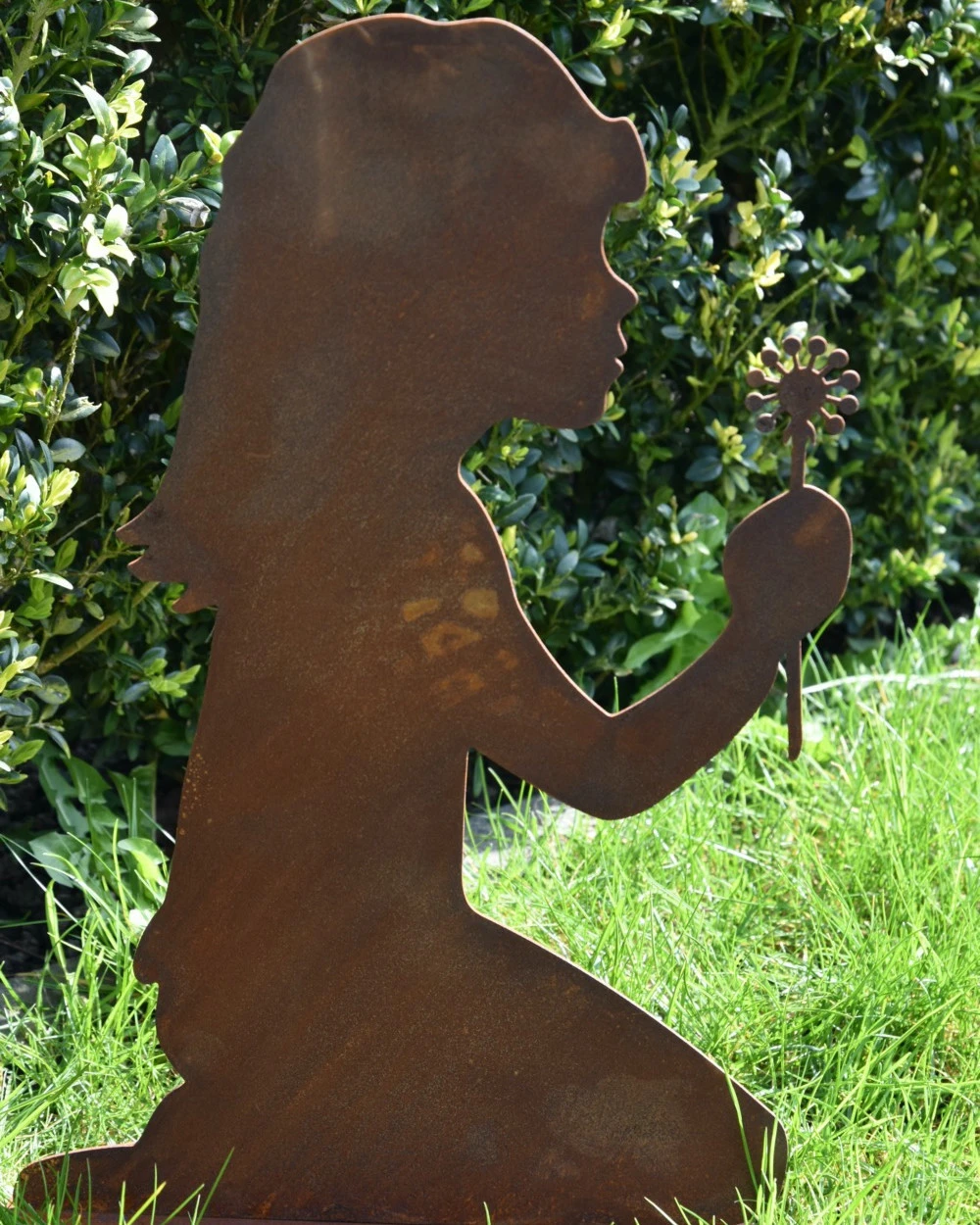 Meisje Met Paardebloem Ecoroest Tuindecoratie 5 Meisje Met Paardebloem Ecoroest Tuindecoratie - Afbeelding 3