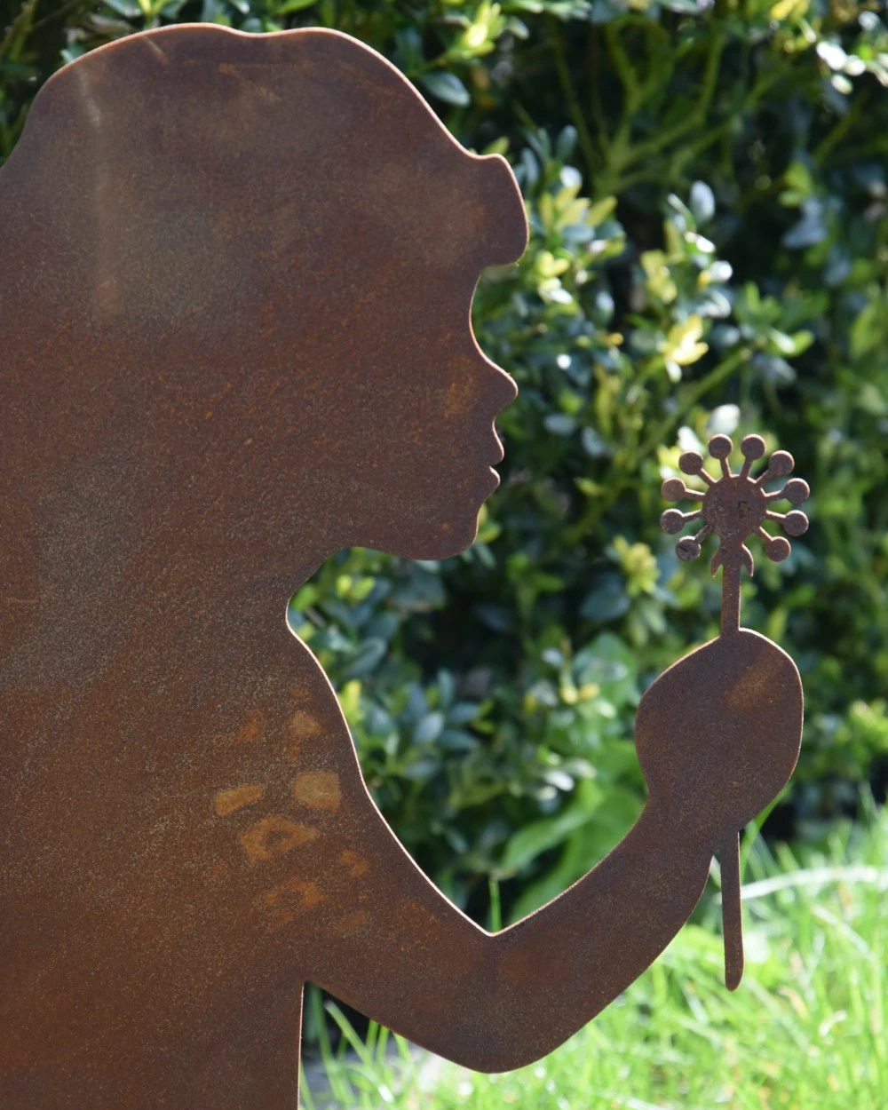 Meisje Met Paardebloem Ecoroest Tuindecoratie 7 Meisje Met Paardebloem Ecoroest Tuindecoratie - Afbeelding 5