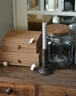 Metalen Antiek Look Kandelaar Met Oor, IB Laursen 15 Metalen Antiek Look Kandelaar Met Oor, IB Laursen -Bekend Decoratie Winkel metalen antiek look kandelaar met oor ib laursen 5