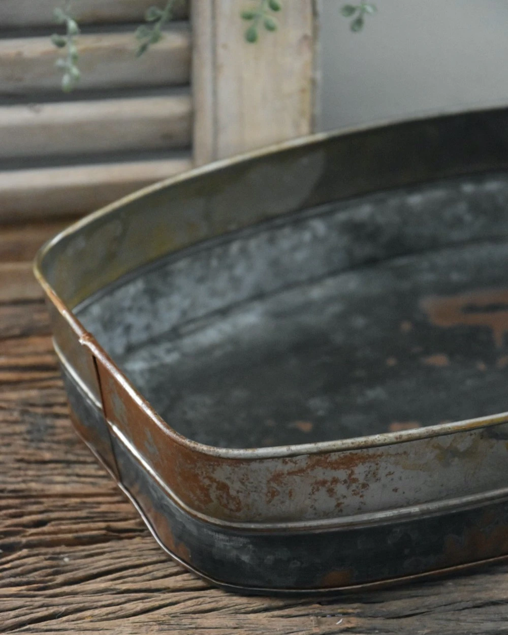 Metalen Bak In Twee Tinten Gelaagd, Groot 7 Metalen Bak In Twee Tinten Gelaagd, Groot - Afbeelding 5