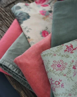 Olijf Groene Velours Kussenhoes, IB Laursen -Bekend Decoratie Winkel olijf groene velours kussenhoes ib laursen 7