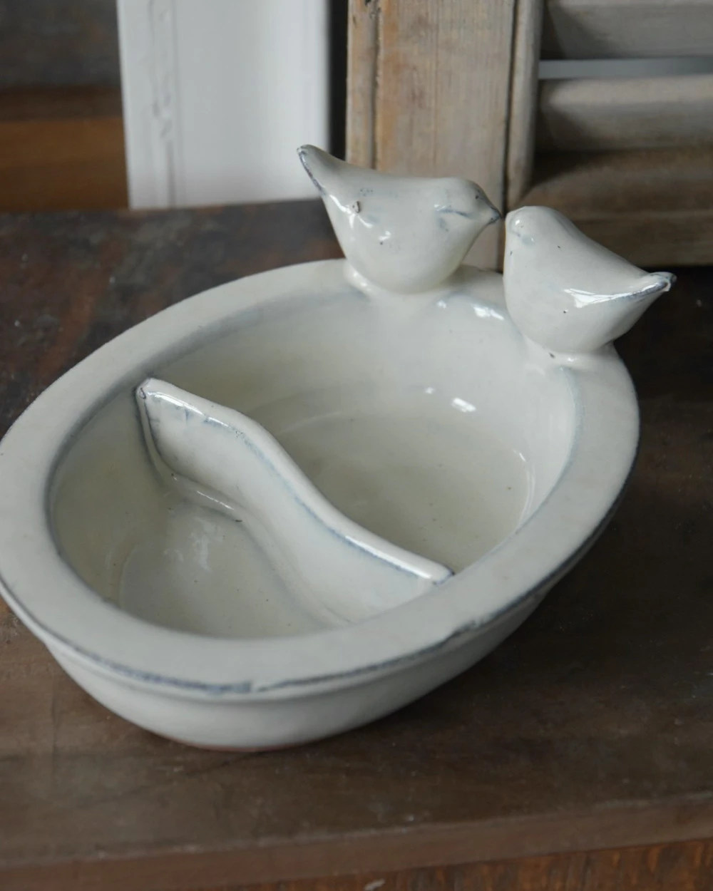 Ovalen Vogel Voeder/drink Schaal Met Twee Vogeltjes 3 Ovalen Vogel Voeder/drink Schaal Met Twee Vogeltjes