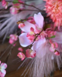 Pluk Boeket In Het Roze Met Magnolia, Kersenbloesem, Pluimen En Papaver -Bekend Decoratie Winkel pluk boeket in het roze met magnolia kersenbloesem pluimen en papaver 4