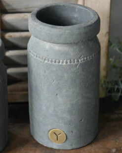 Pot Aardewerk Majestic Grijs Met Sierrandje En Kraag XL, Brynxz 12 Pot Aardewerk Majestic Grijs Met Sierrandje En Kraag XL, Brynxz -Bekend Decoratie Winkel pot aardewerk majestic grijs met sierrandje en kraag xl brynxz 3