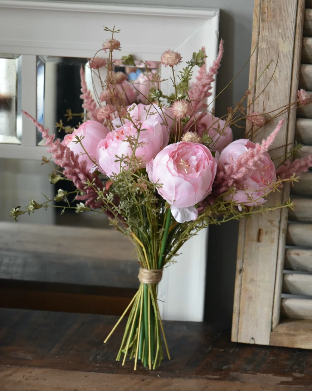 Roze Zijde Bloemen Biedermeier Boeket Met Pioenrozen 8 Roze Zijde Bloemen Biedermeier Boeket Met Pioenrozen - Afbeelding 6