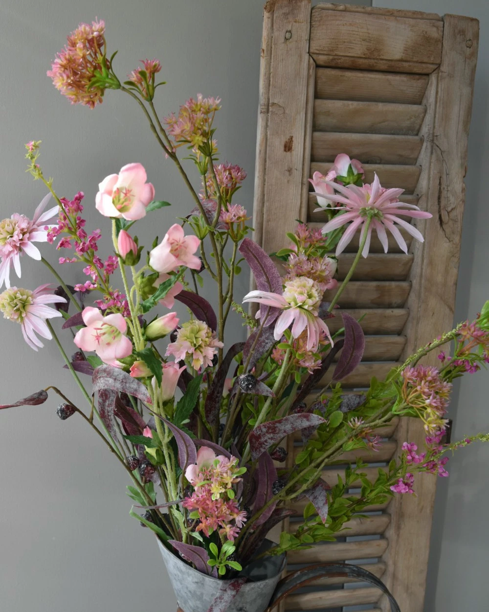 Roze Zijde Pluk Boeket Gemengd, Brynxz Met Bloesem, Klokjes Bloemen, Zonnehoed, Spirea En Eucalyptus 3 Roze Zijde Pluk Boeket Gemengd, Brynxz Met Bloesem, Klokjes Bloemen, Zonnehoed, Spirea En Eucalyptus