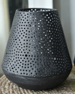 Taps Windlicht Met Ronde Gaatjes In Cirkel Patroon 10 Taps Windlicht Met Ronde Gaatjes In Cirkel Patroon -Bekend Decoratie Winkel taps windlicht met ronde gaatjes in cirkel patroon 2