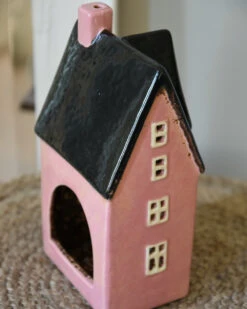 Theelicht Pakhuis Nyhavn Roze Met Zwart Dak, IB Laursen 13 Theelicht Pakhuis Nyhavn Roze Met Zwart Dak, IB Laursen -Bekend Decoratie Winkel theelicht pakhuis nyhavn roze met zwart dak ib laursen 4