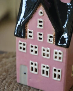 Theelicht Pakhuis Nyhavn Roze Met Zwart Dak, IB Laursen 15 Theelicht Pakhuis Nyhavn Roze Met Zwart Dak, IB Laursen -Bekend Decoratie Winkel theelicht pakhuis nyhavn roze met zwart dak ib laursen 6