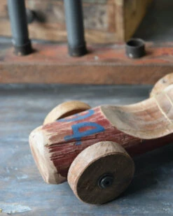 Unieke Rode Auto Van Hout Met Blauw Nr 94, IB Laursen -Bekend Decoratie Winkel unieke rode auto van hout met blauw nr 94 ib laursen 6