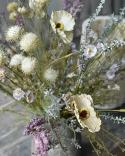Veldboeket In Pastel Groenen, Lila, Paars En Taupe, 'zijdebloemen'