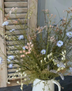 Groot Veldboeket Van Zijde/ Kunst Bloemen In Zachte Kleuren, IB Laursen Met O.a. Lelietje Der Dalen, Gipskruid En Astertjes 10 Groot Veldboeket Van Zijde/ Kunst Bloemen In Zachte Kleuren, IB Laursen Met O.a. Lelietje Der Dalen, Gipskruid En Astertjes -Bekend Decoratie Winkel veldboeket van zijde bloemen in zachte kleuren ib laursen 2