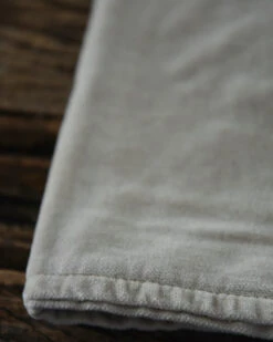 Vierkant Velours Kussen Fog, IB Laursen -Bekend Decoratie Winkel vierkant velours kussen fog ib laursen 6