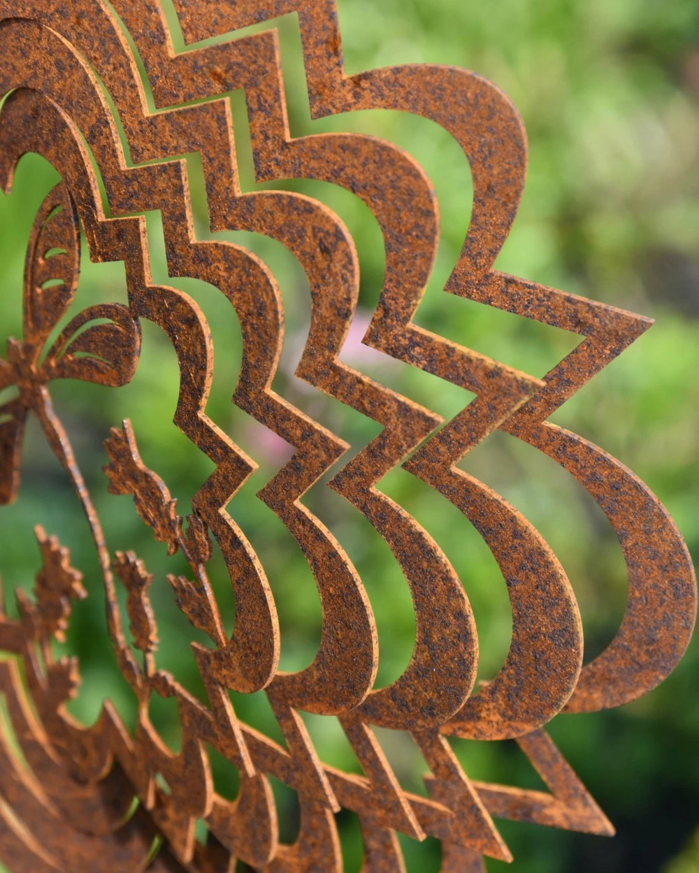 Windvanger Libelle In Bloemmotief Ecoroest Tuindecoratie 4 Windvanger Libelle In Bloemmotief Ecoroest Tuindecoratie - Afbeelding 2