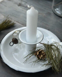 Wit Emaille Kandelaar Met Oor, IB Laursen 13 Wit Emaille Kandelaar Met Oor, IB Laursen -Bekend Decoratie Winkel wit emaille kandelaar met oor ib laursen 4