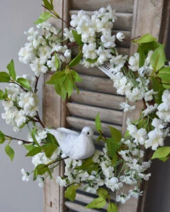 Witte Bloesem Krans Zijde Van Trossen Bloemen En Fris Groene Blaadjes -Bekend Decoratie Winkel witte bloesem krans zijde van trossen bloemen en fris groene blaadjes 2