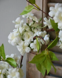 Witte Bloesem Krans Zijde Van Trossen Bloemen En Fris Groene Blaadjes -Bekend Decoratie Winkel witte bloesem krans zijde van trossen bloemen en fris groene blaadjes 3