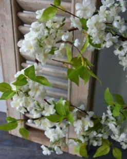 Witte Bloesem Krans Zijde Van Trossen Bloemen En Fris Groene Blaadjes -Bekend Decoratie Winkel witte bloesem krans zijde van trossen bloemen en fris groene blaadjes 5