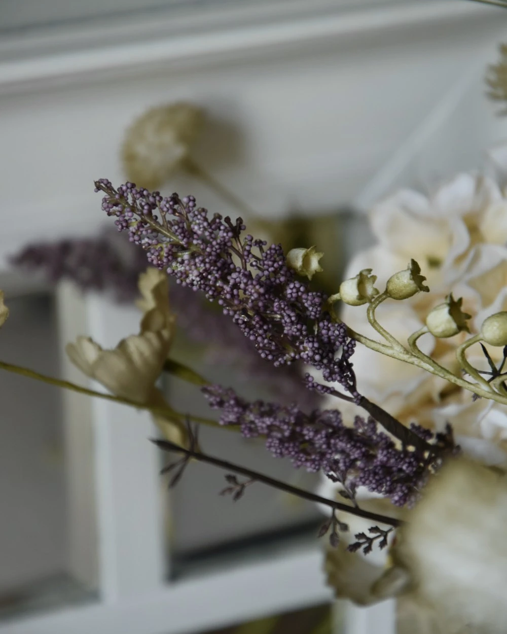 Zijde Boeket Met Hortensia's En Paars/lila Seringen 5 Zijde Boeket Met Hortensia's En Paars/lila Seringen - Afbeelding 3