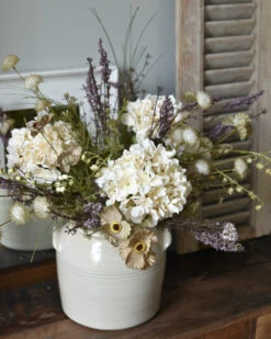 Zijde Boeket Met Hortensia's En Paars/lila Seringen