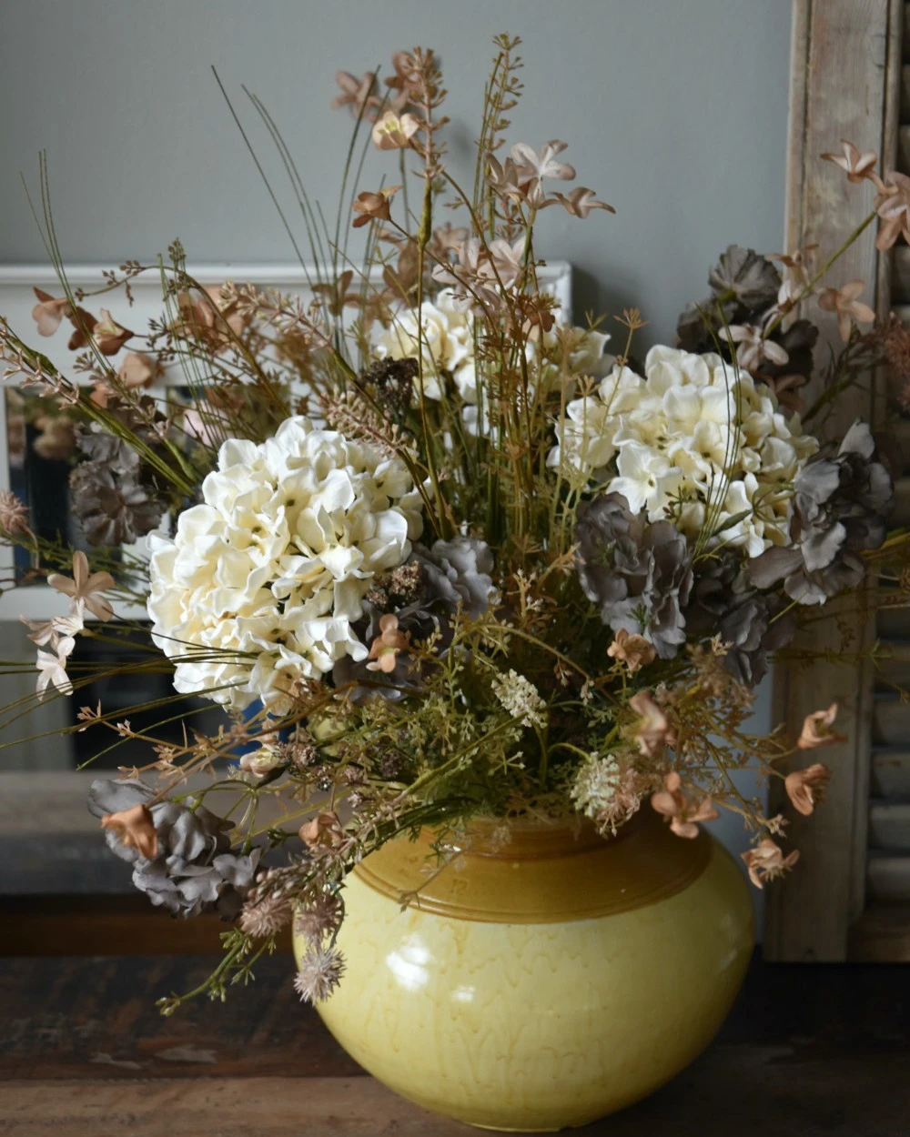 Zijde Boeket Met Hortensia's En Zachte Pastel Tinten 3 Zijde Boeket Met Hortensia's En Zachte Pastel Tinten